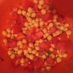 chickpea-and-tomato-salad-with-fres-3.jpg