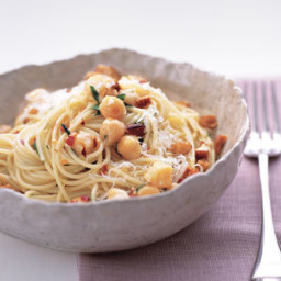 Chickpea Pasta With Almonds and Parmesan