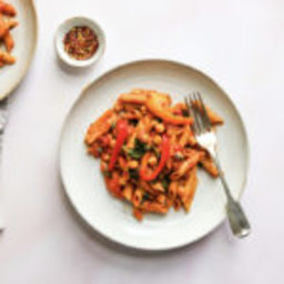 Chickpea + tomato pasta