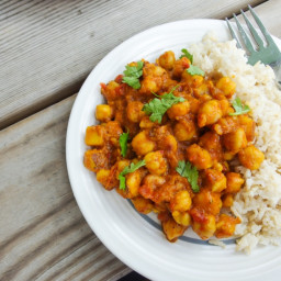 Chickpea Vindaloo (Spicy Chickpea Curry)