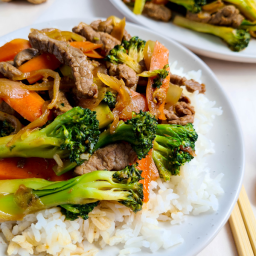 Chinese beef and vegetable stir fry