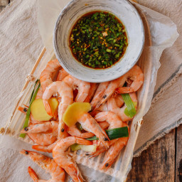 Chinese Boiled Shrimp with Ginger Scallion Dipping Sauce