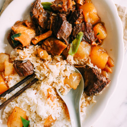 Chinese Braised Beef Stew with Daikon