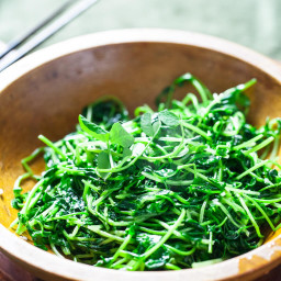 Chinese Stir Fried Pea Shoots Recipe