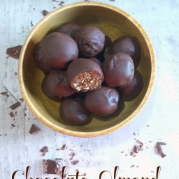 Chocolate Almond Energy Balls