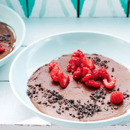 Chocolate avocado mousse with cacao nibs