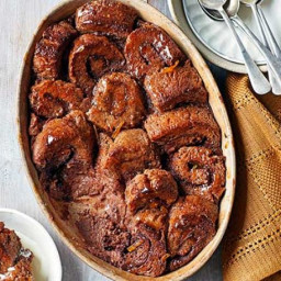 chocolate-bread-and-butter-pudding-2367151.jpg