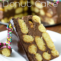 Chocolate Buttercream Donut Cake Recipe