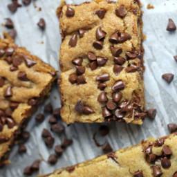 Chocolate Chip Cookie Bars for a Crowd