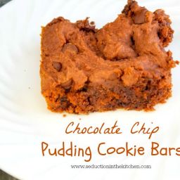 Chocolate Chip Pudding Cookie Bars #Choctoberfest