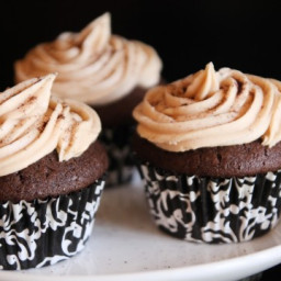 Chocolate Coffee Cupcakes with Bailey's Pudding Filling and Kahlua Frosting
