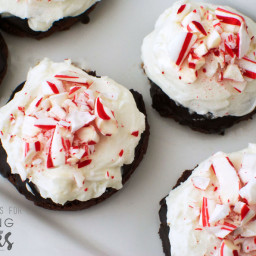 Chocolate Cookies with Peppermint Buttercream Frosting