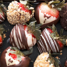 Chocolate-covered Strawberries 4 Ways Recipe by Tasty