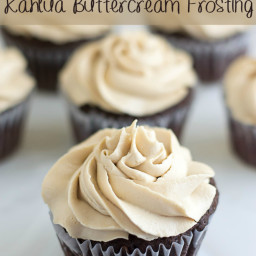 Chocolate Cupcakes with Kahlua Buttercream Frosting #SundaySupper