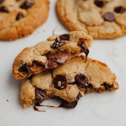 Chocolate Filled Cookies