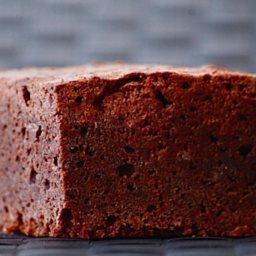 chocolate-fudge-brownies-3.jpg