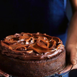 Chocolate fudge cake - Donna Hay