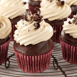 chocolate-ganache-peanut-butter-cupcakes-recipe-1494727.jpg