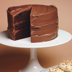 chocolate-mayonnaise-cake-1494545.jpg