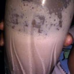 chocolate-milk-shakes-2.jpg
