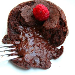 Chocolate molten lava cakes (low carb, grain-free)