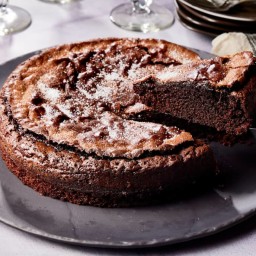 chocolate-olive-oil-cake-3064449.jpg