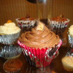 chocolate peanut butter cup cakes
