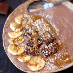 Chocolate Peanut Butter Protein Smoothie Bowl