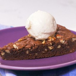 Chocolate Pecan Skillet Cookie