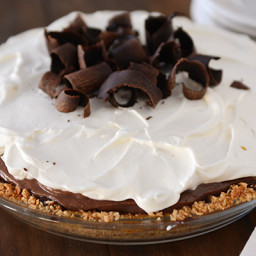 Chocolate Pudding Pretzel Pie