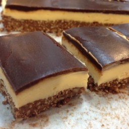 Chocolate and salted caramel cheesecake slice (grain/nut free)