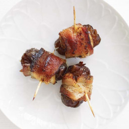 Chorizo-Filled Dates Wrapped in Bacon Recipe