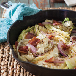 cider-roasted-cabbage-with-bacon-1930907.jpg