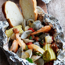 Cilantro-Garlic-Lime Seafood Packets