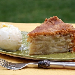 Cinnamon Apple Pie Cake