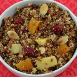 cinnamon-maple-quinoa-with-roasted-apples-dried-fruit-and-toasted-alm...-1640237.jpg