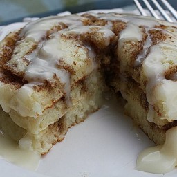 cinnamon-roll-pancakes-19.jpg
