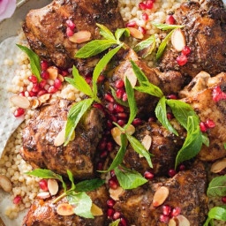Cinnamon-spiced chicken with pomegranate dressing