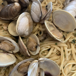 Clams and Linguine