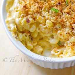 Classic Cheddar Bacon Macaroni and Cheese