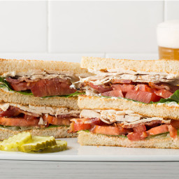 classic-club-sandwich-1331680.jpg