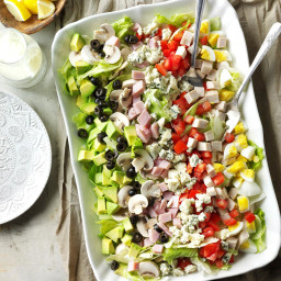 classic-cobb-salad-2054972.jpg