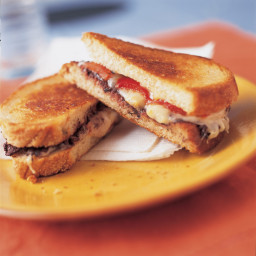Classic Grilled Cheese Sandwiches