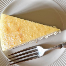 Classic Sour Cream Cheesecake Recipe