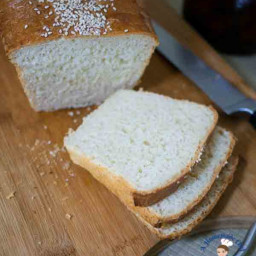 classic-white-bread-1641542.jpg