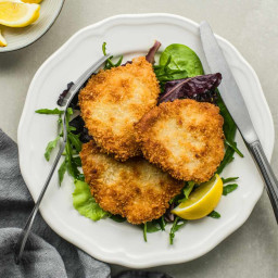 Classic Yet Easy Veal Cutlets That Are Tender and Crispy