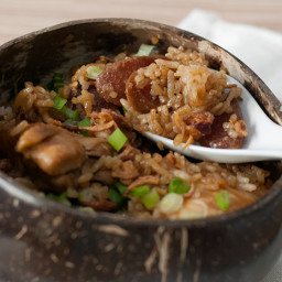 Claypot Chicken Rice (Rice Cooker Recipe)