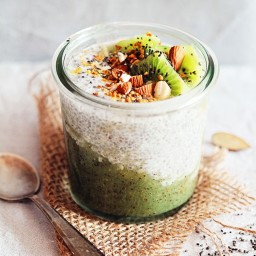 Cleansing Kiwi Chia Pudding with Coconut Milk