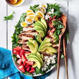 cobb-salad-with-herb-rubbed-chicken-2377187.jpg