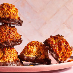 Cocadas Recipe (Coconut Macaroons With Dulce de Leche and Chocolate)